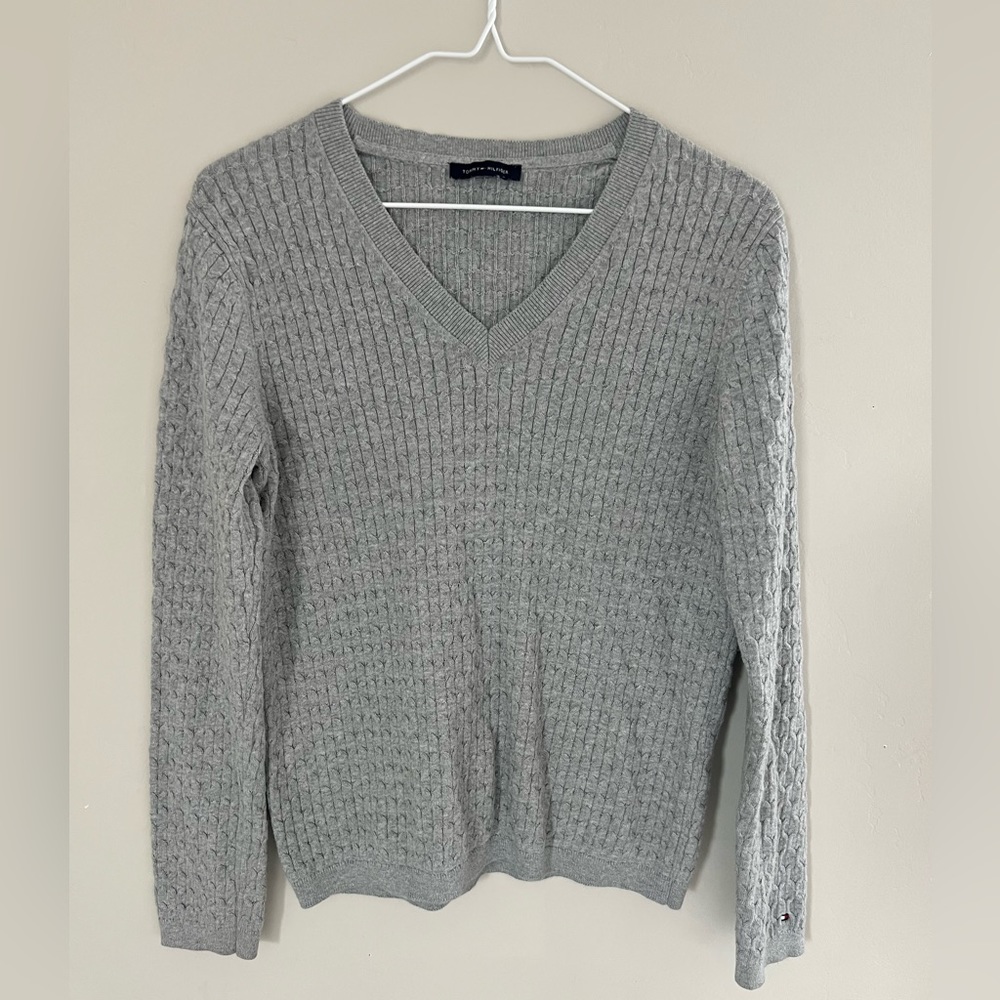 Tommy Hilfiger grey sweater